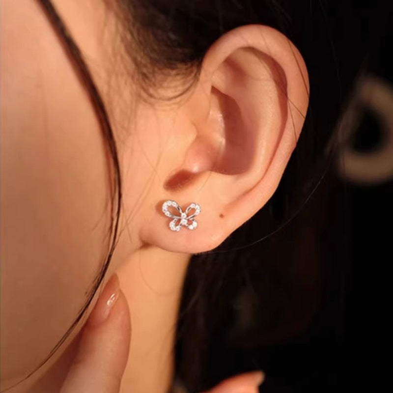 Stunning Earring for Daily Wear