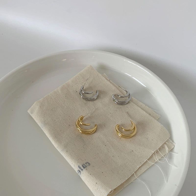 Classic Earring with Timeless Appeal