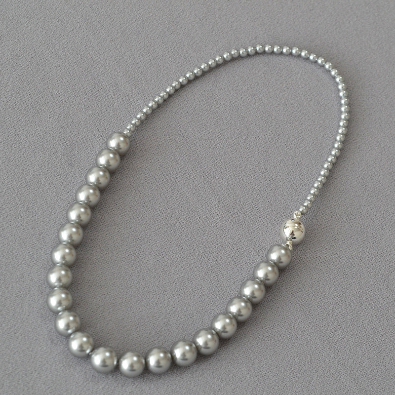 Stunning Gold Necklace for Daily Wear