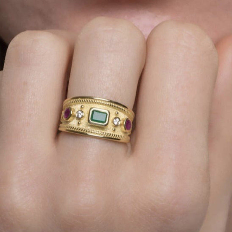 Stunning Gold Ring for Daily Wear