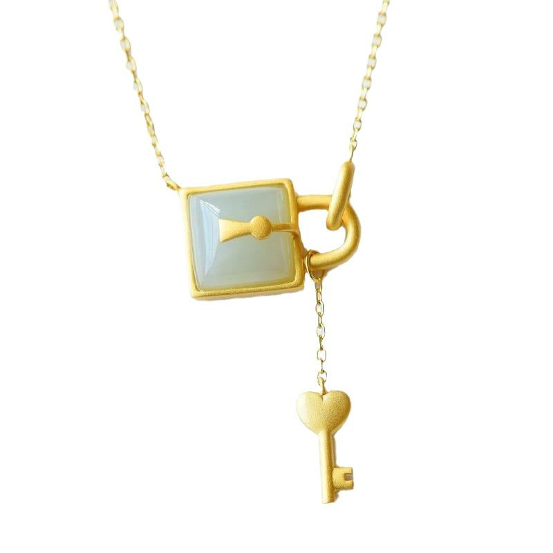 Stunning Gold Necklace for Daily Wear