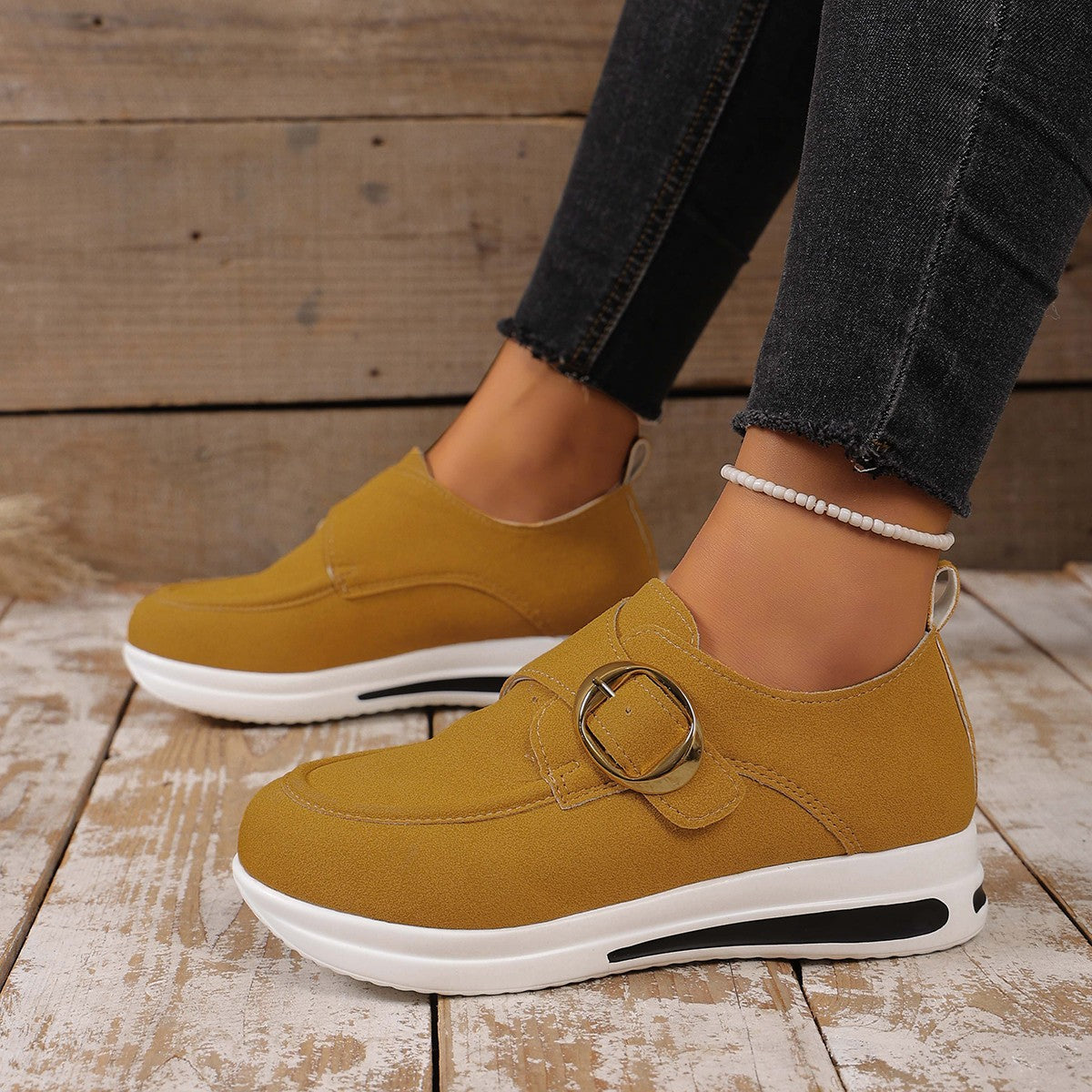 Graceful Orthopedic Shoes for Modern Look