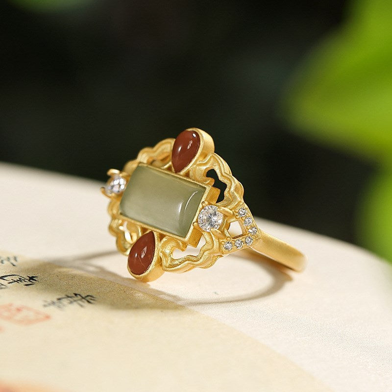 Romantic Gold Ring for Special Moments