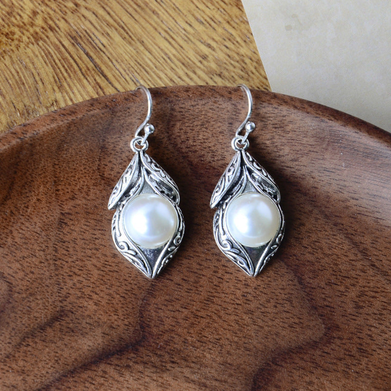 Stunning Pearl Earring for Daily Wear
