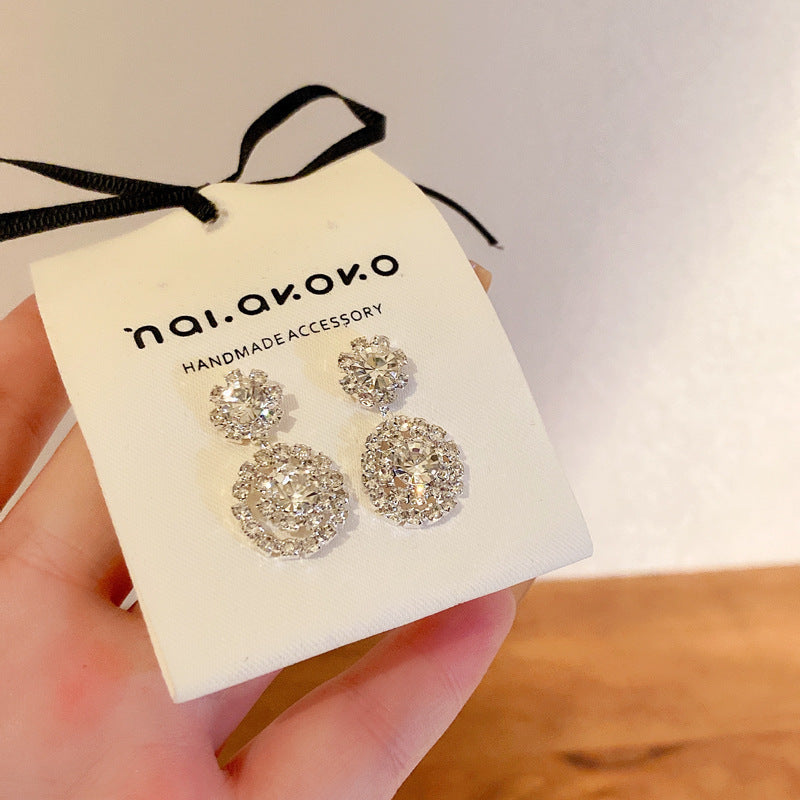 Stunning Earring for Daily Wear