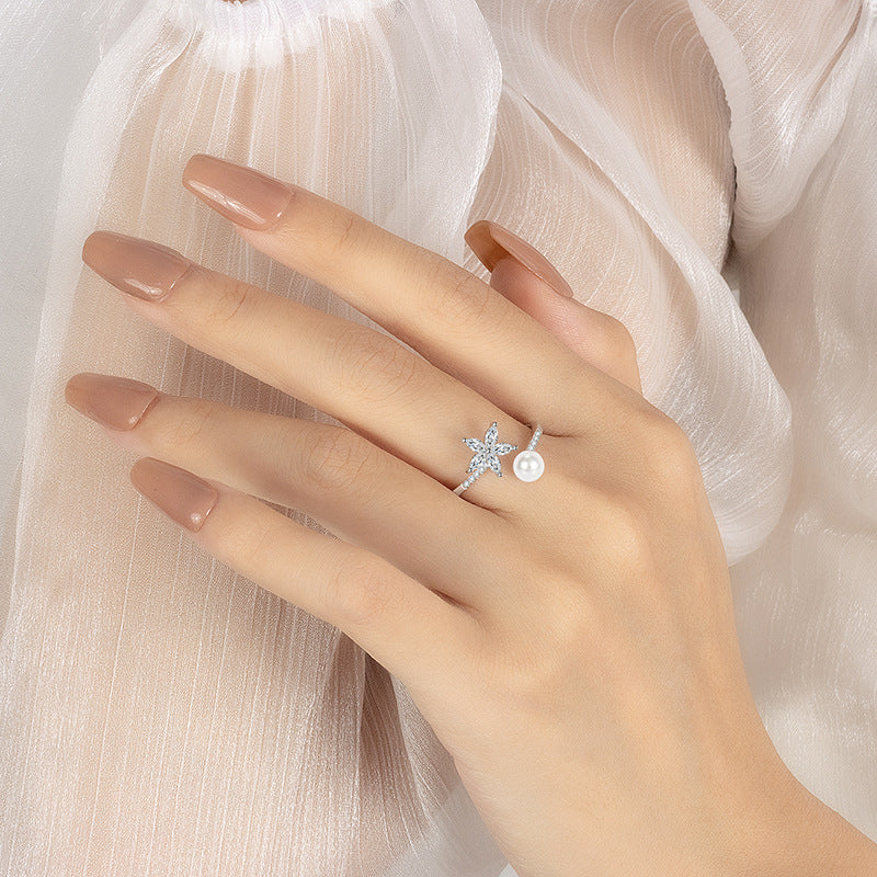 Classic Pearl Ring with Timeless Appeal