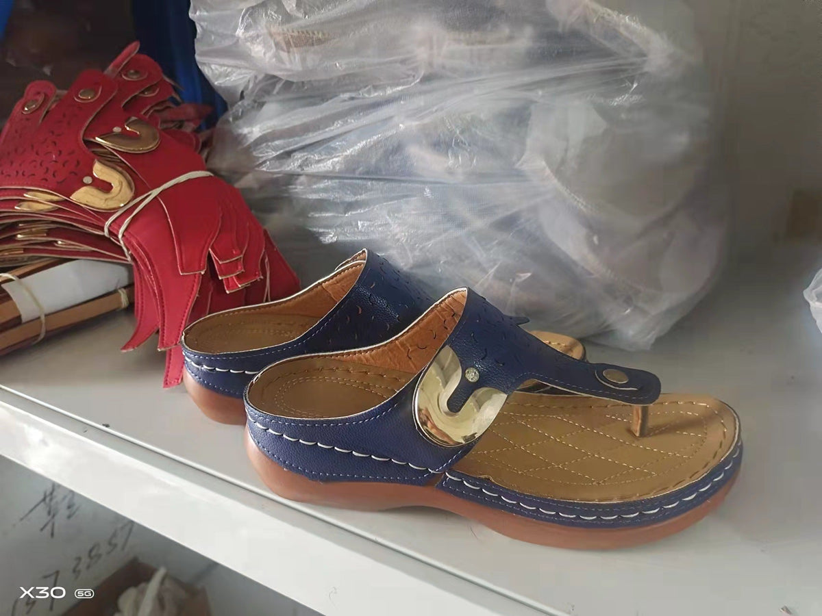 Chic Orthopedic Sandals with Unique Design