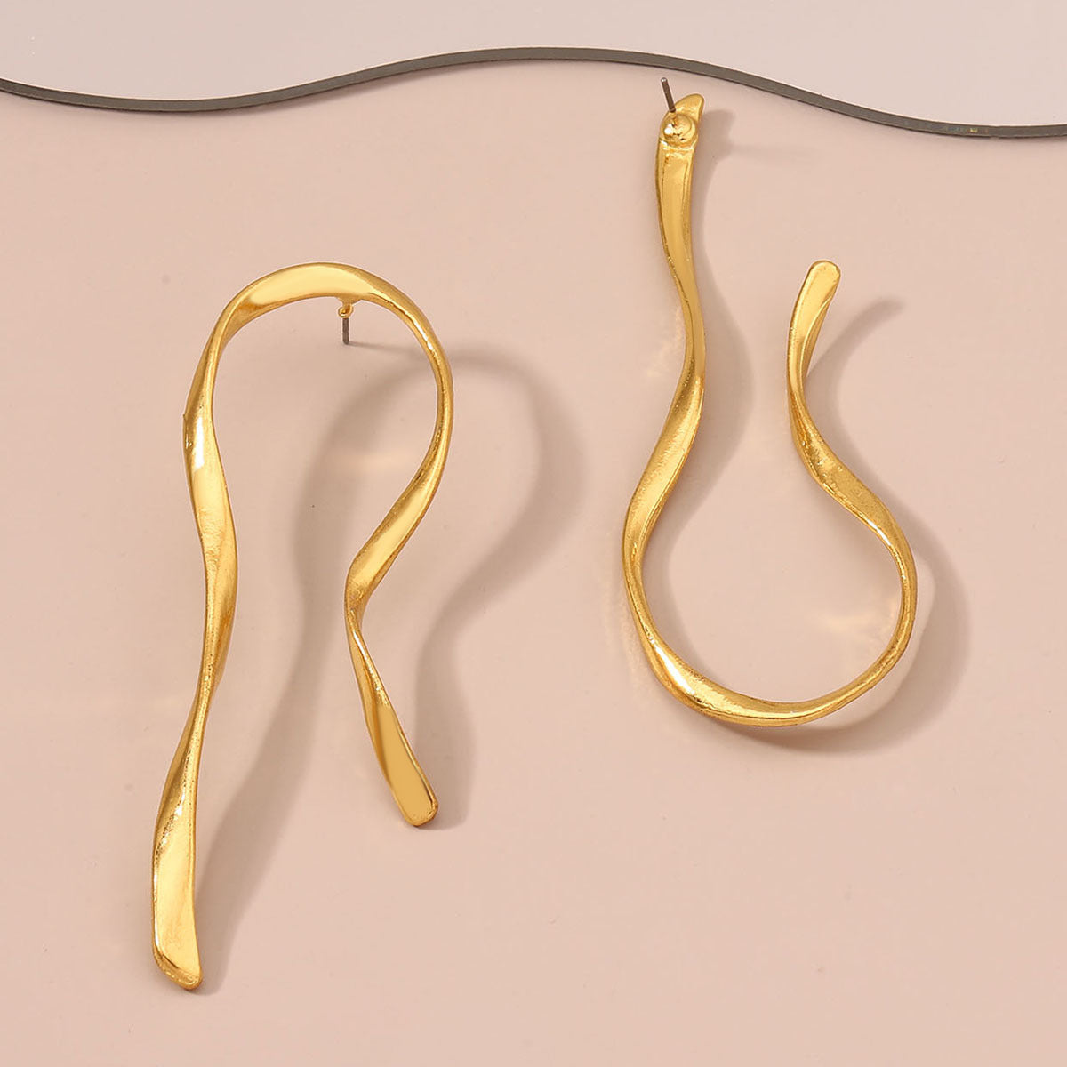 Classic Earring with Timeless Appeal
