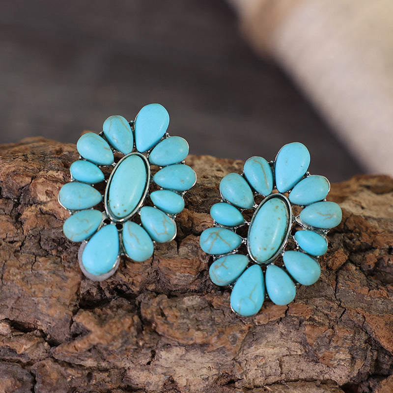 Beautiful Earring with Unique Style