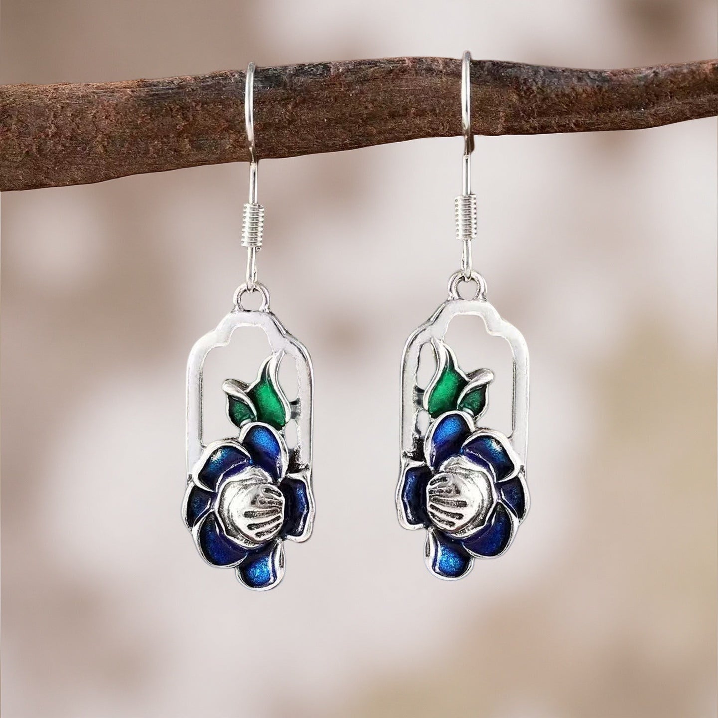 Stunning Earring for Daily Wear
