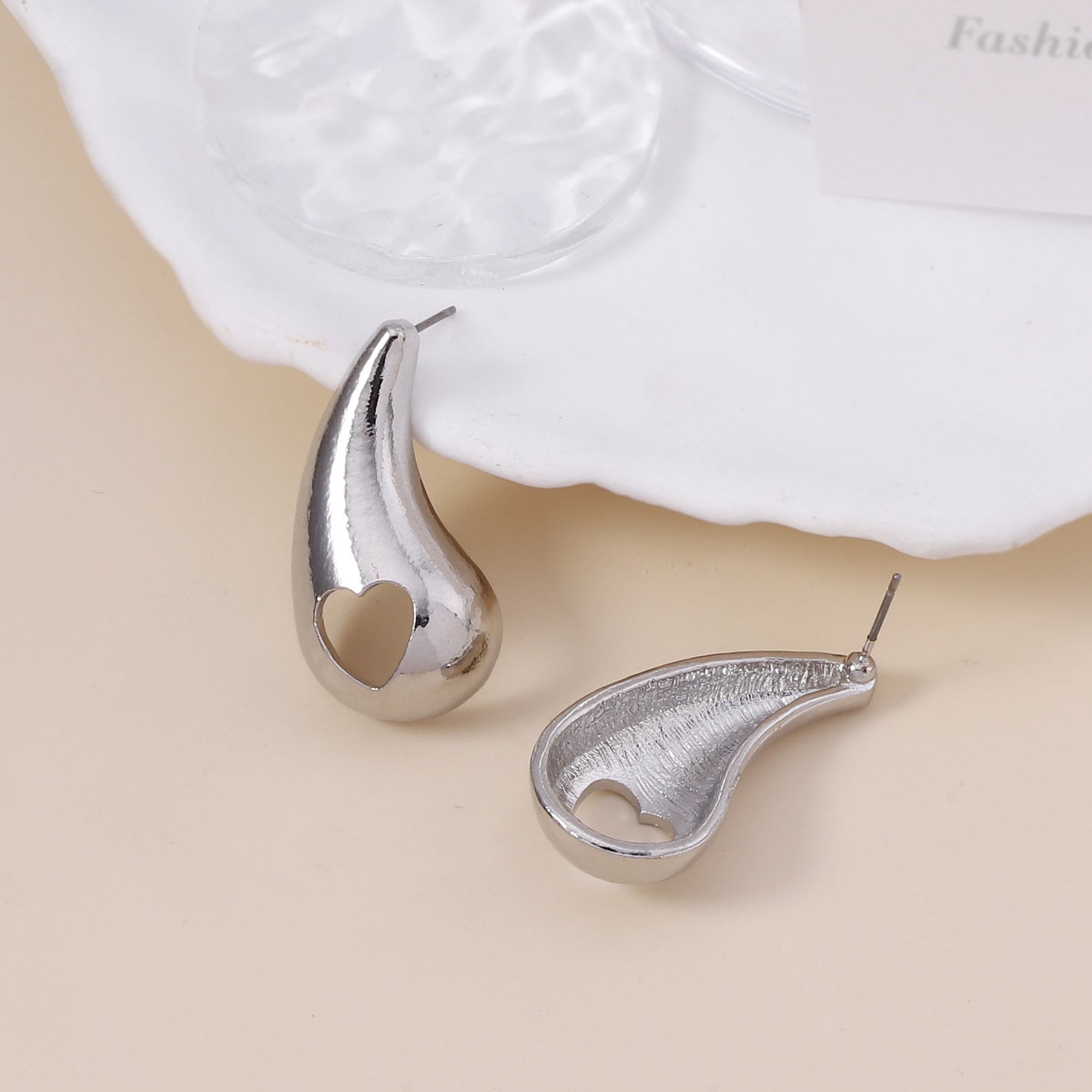 Romantic Earring for Special Moments
