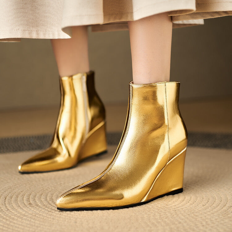 Chic Orthopedic Boots with Unique Design