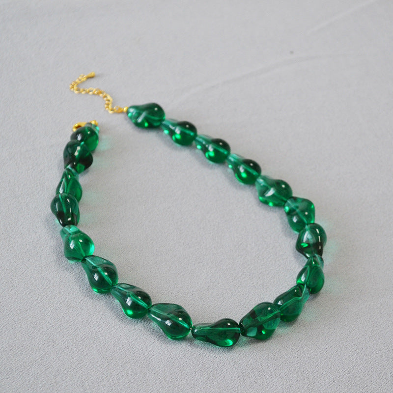 Beautiful Pearl Necklace with Unique Style
