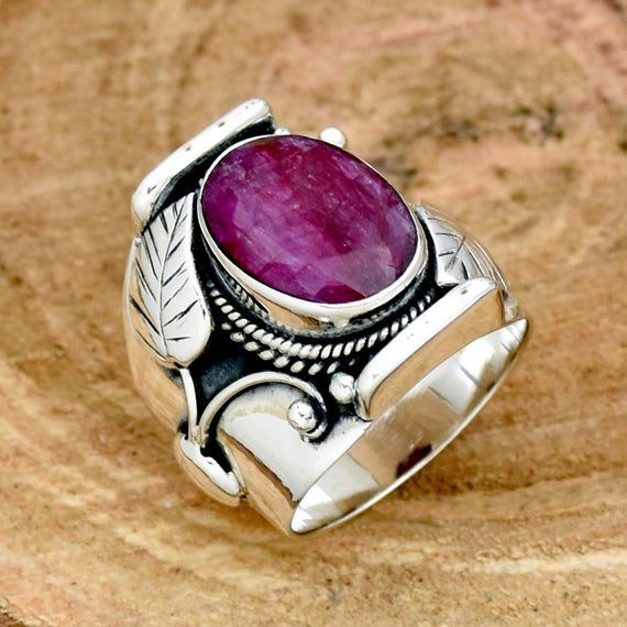 Classic Ring with Timeless Appeal