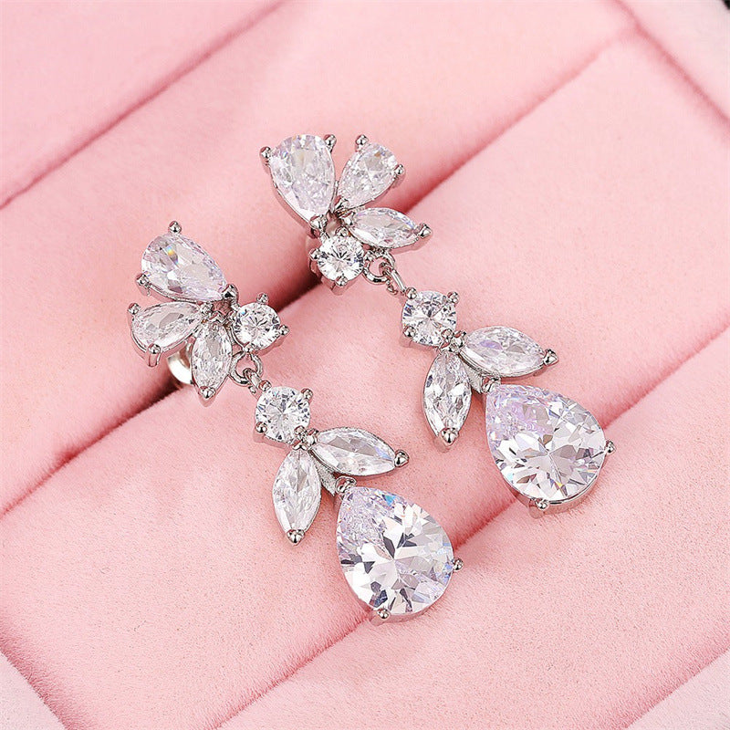Classic Earring with Timeless Appeal