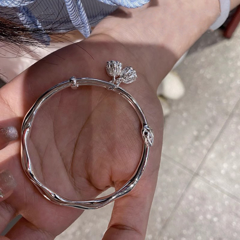 Romantic Bracelet for Special Moments