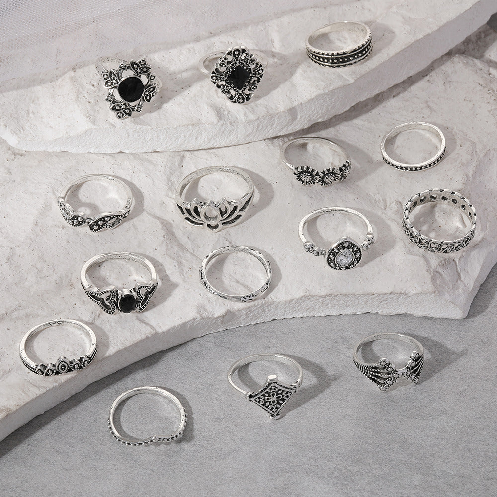 Beautiful Silver Set with Unique Style