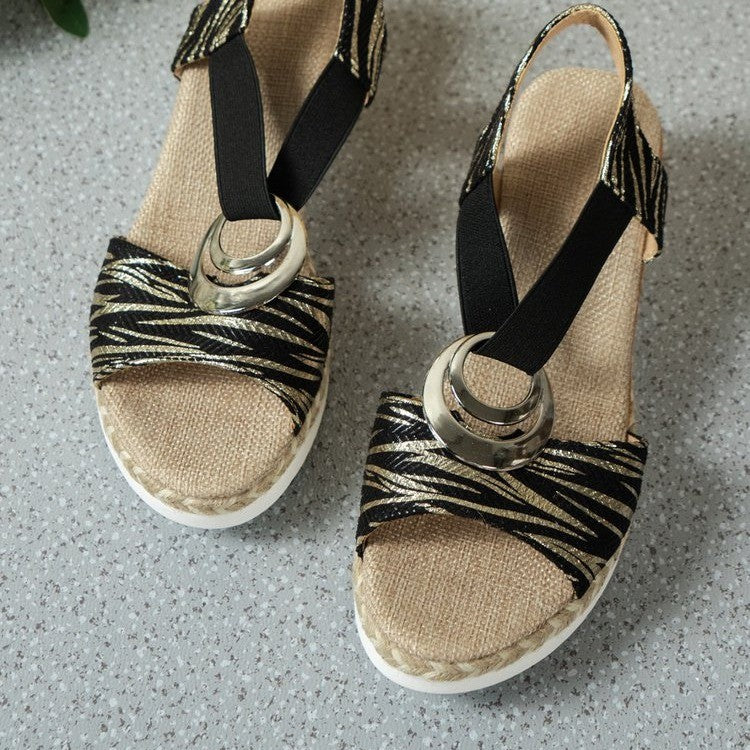 Chic Orthopedic Sandals with Unique Design
