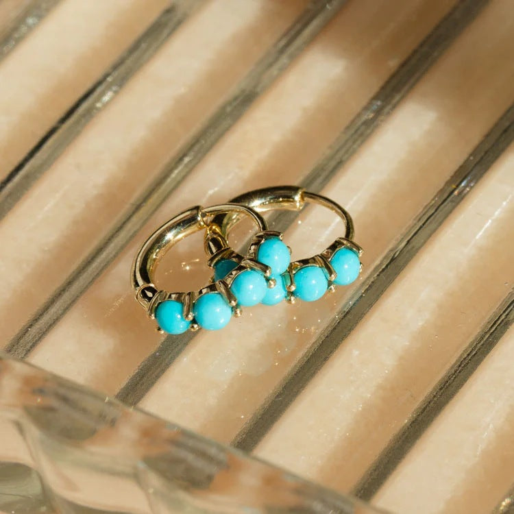 Charming Earring for Any Occasion
