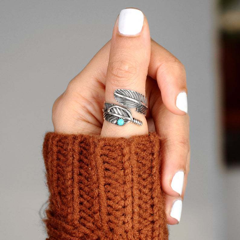 Charming Silver Ring for Any Occasion