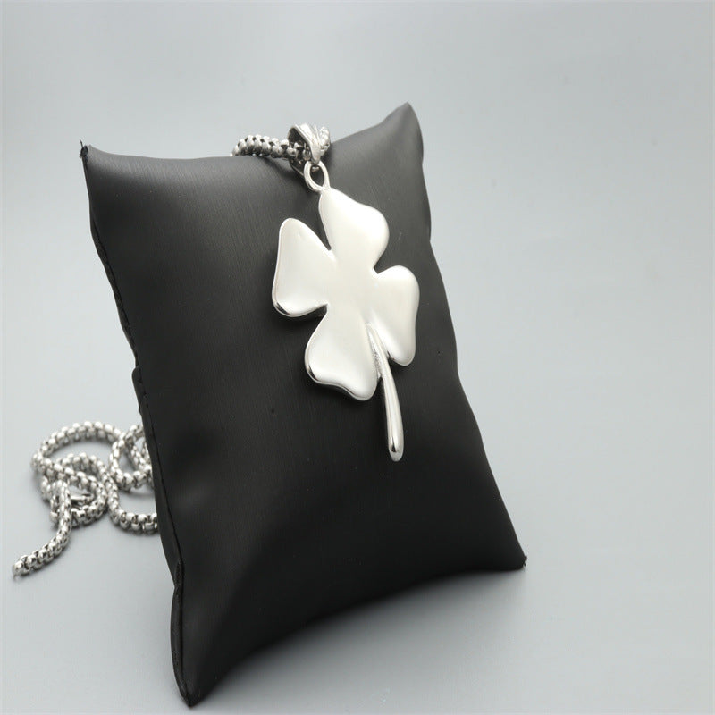 Classic Necklace with Timeless Appeal