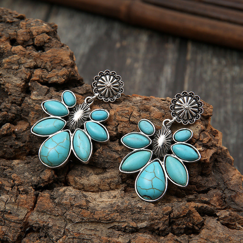 Beautiful Earring with Unique Style