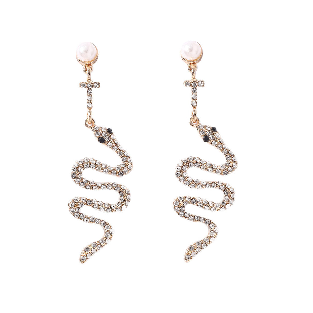 Stunning Pearl Earring for Daily Wear