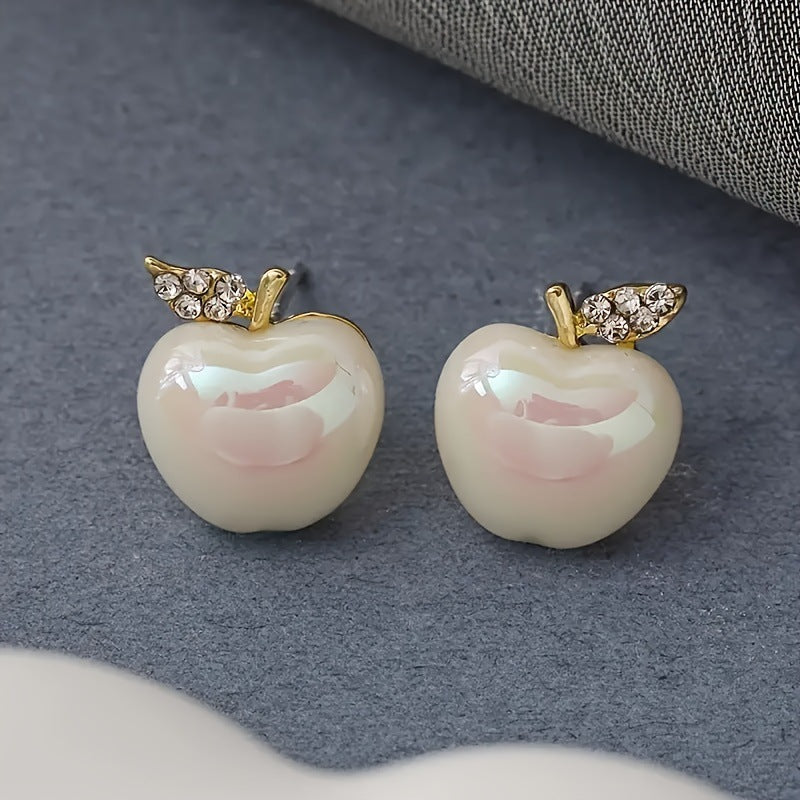 Classic Pearl Earring with Timeless Appeal