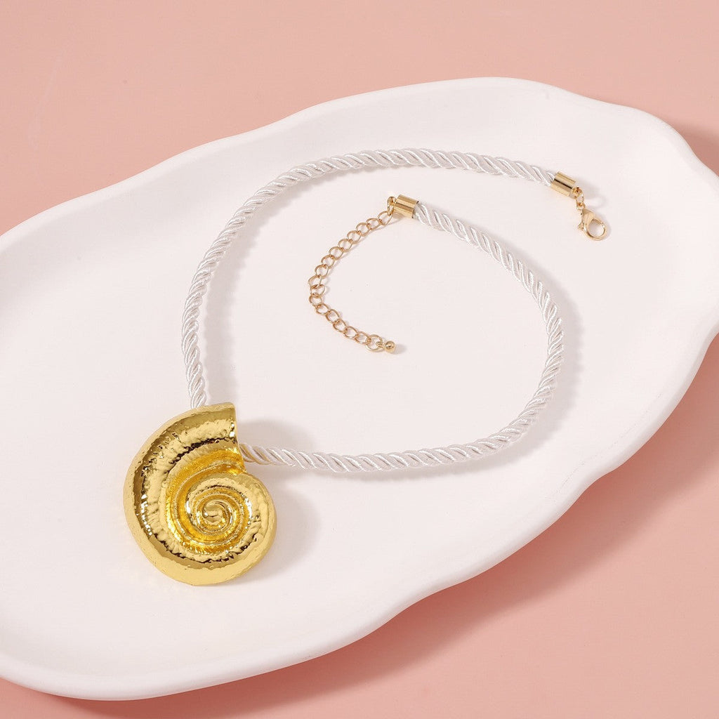 Romantic Necklace for Special Moments