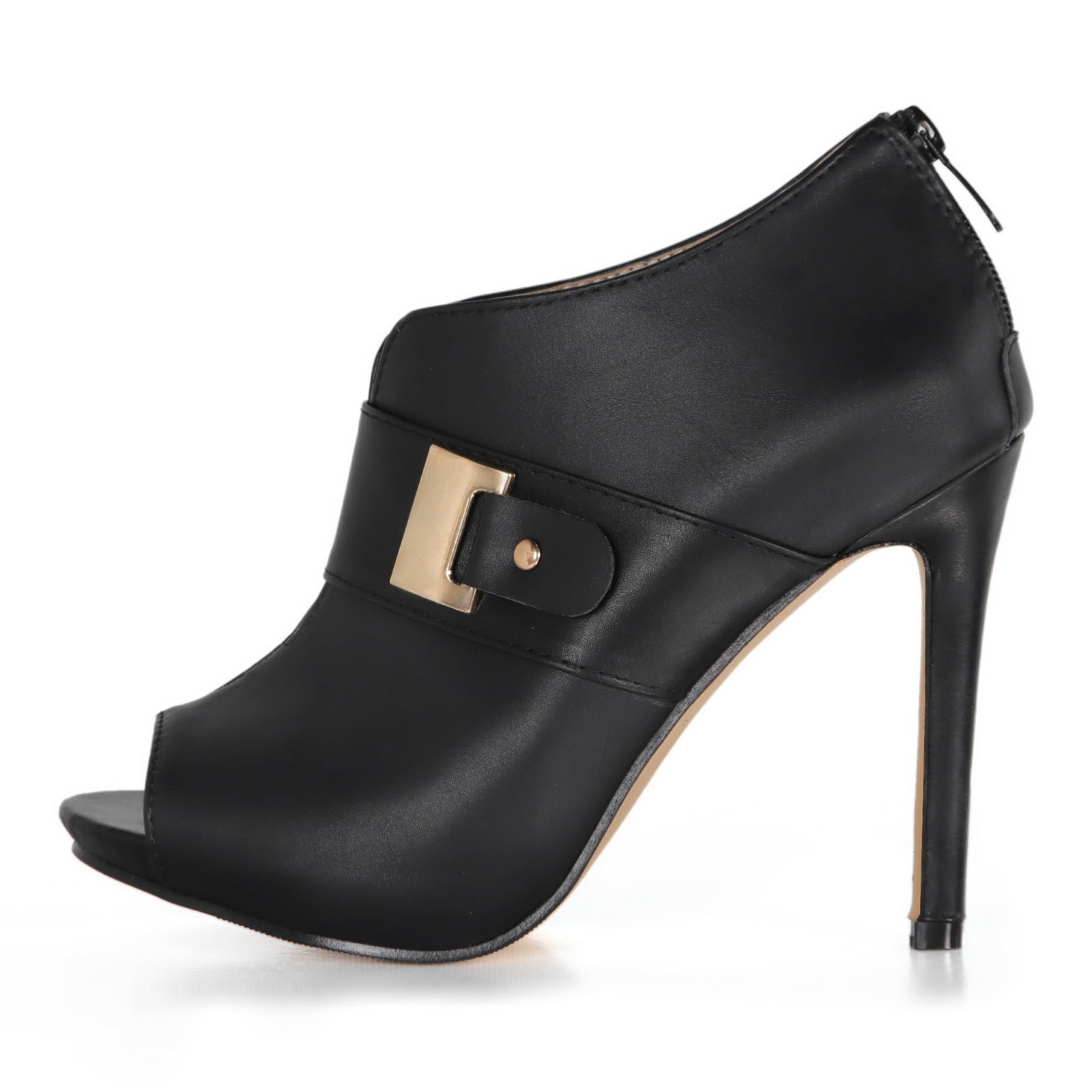 Beautifully Crafted Orthopedic Sandals