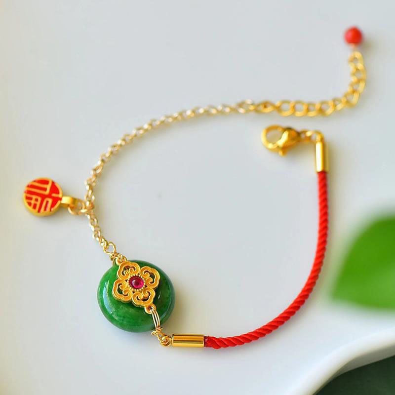 Charming Silver Bracelet for Any Occasion