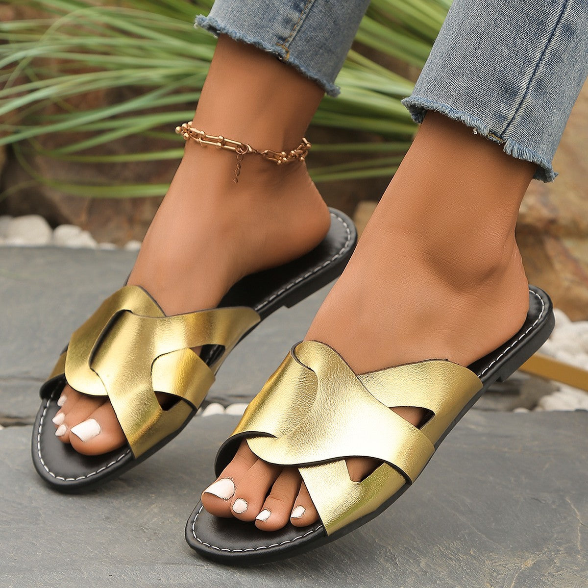 Beautifully Crafted Orthopedic Sandals