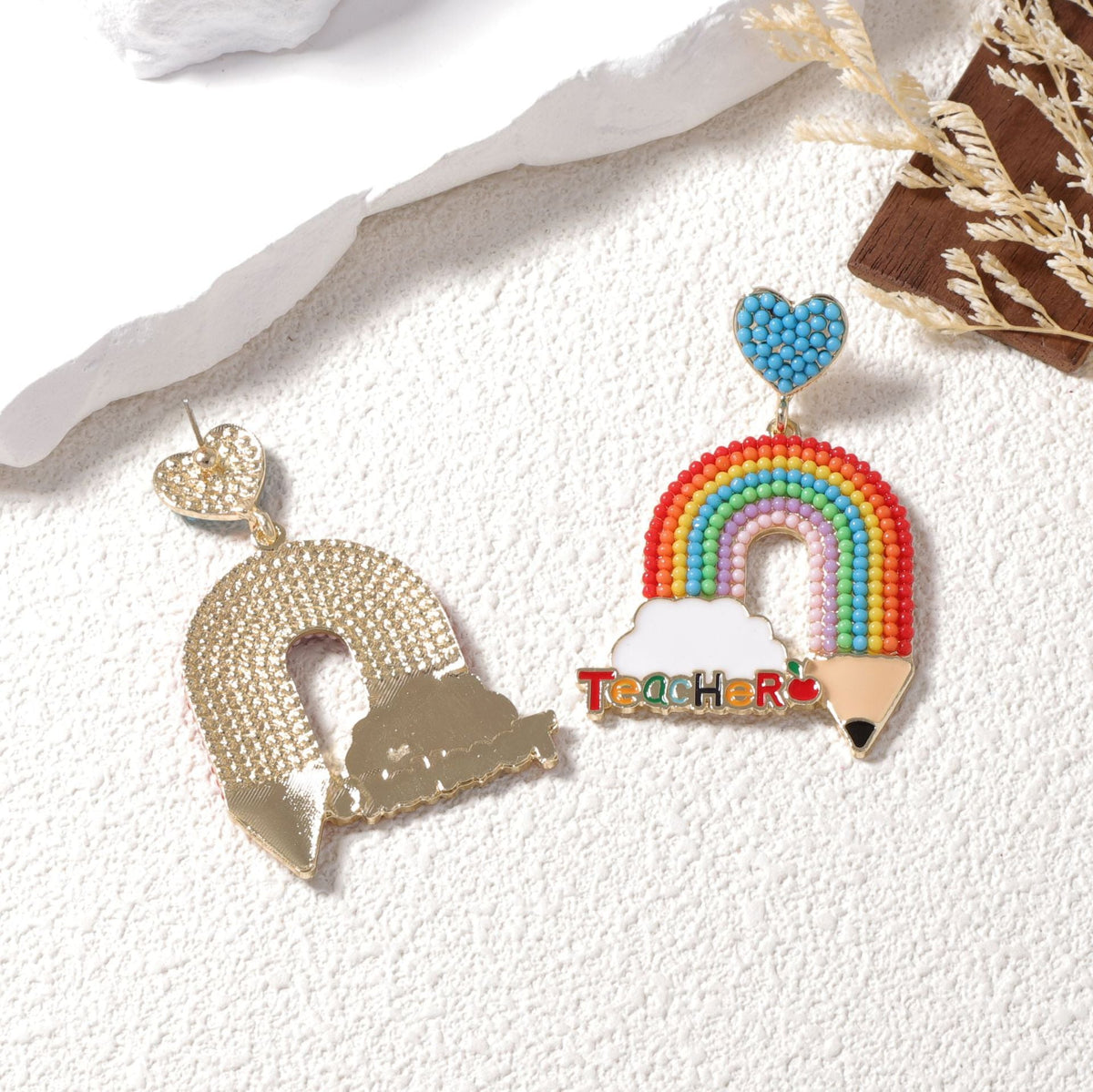 Charming Earring for Any Occasion