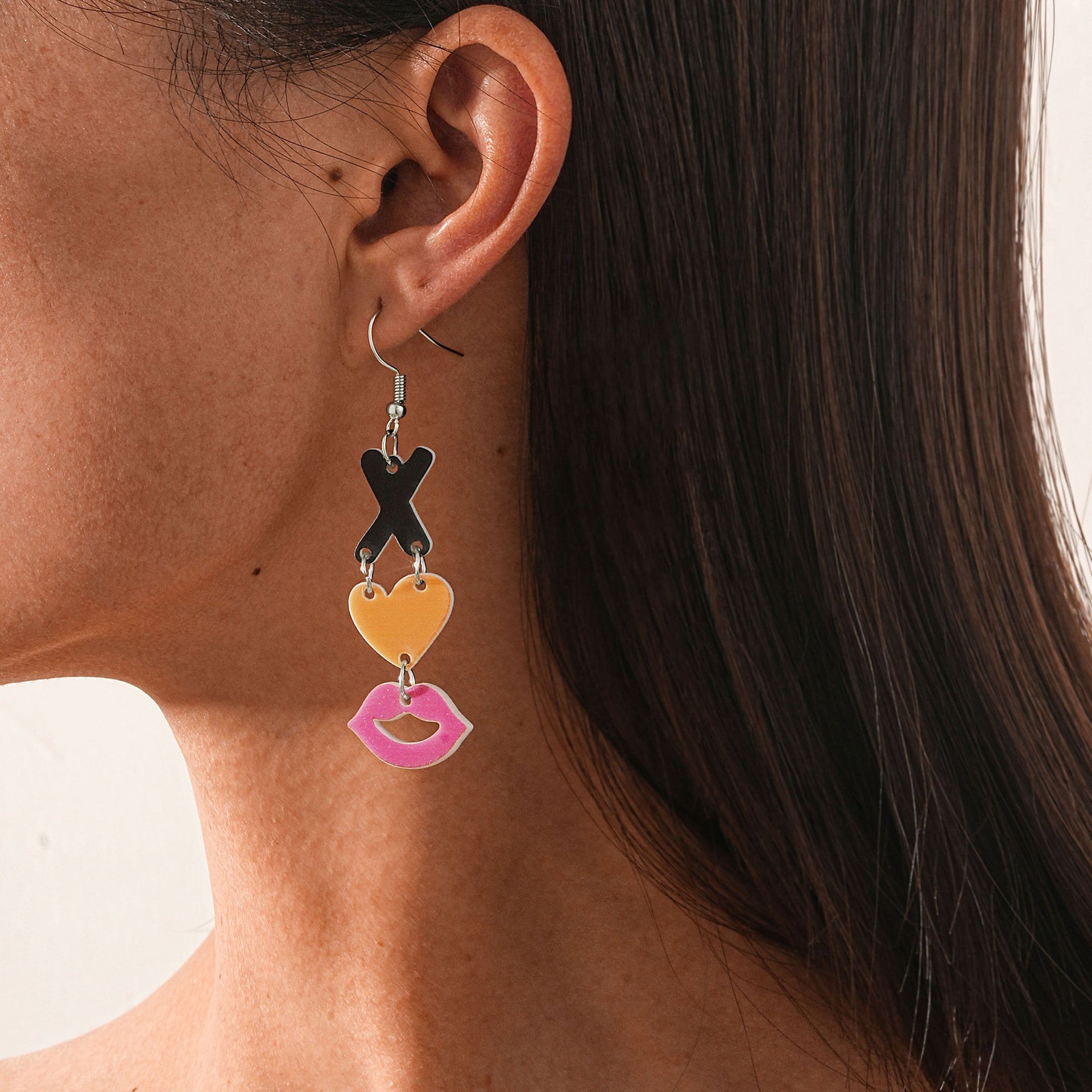 Charming Earring for Any Occasion