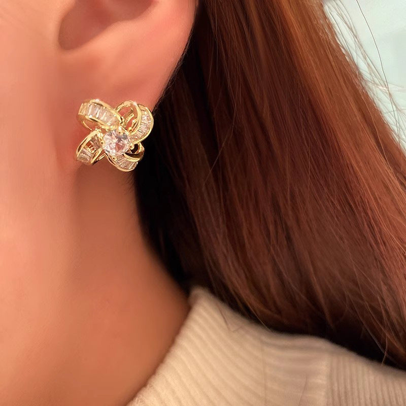 Elegant Earring for Every Occasion