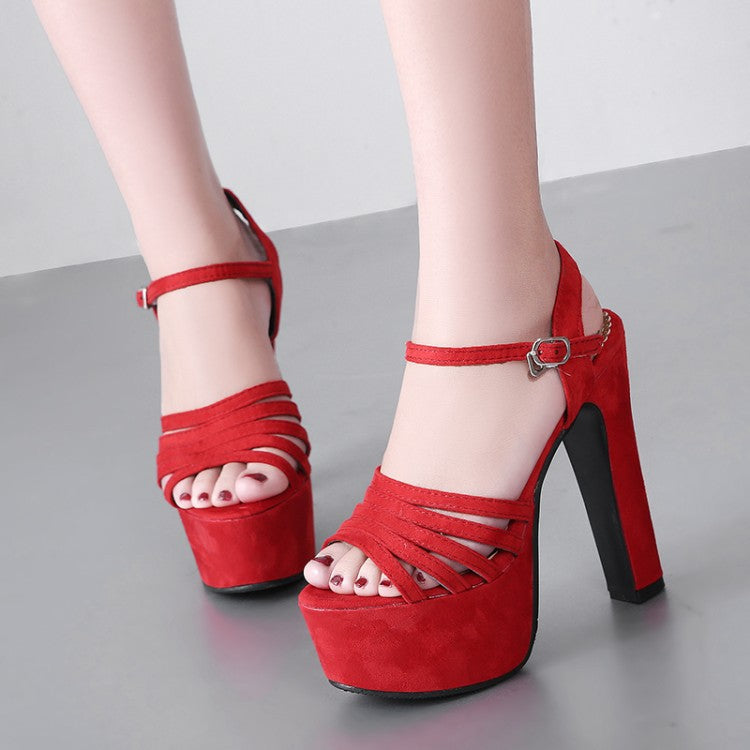 Chic Orthopedic Sandals with Unique Design