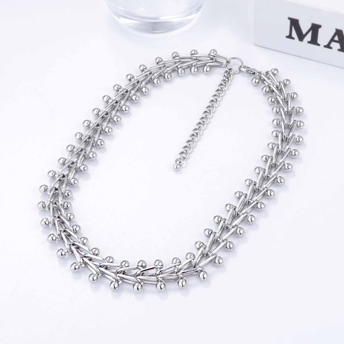 Charming Chain for Any Occasion