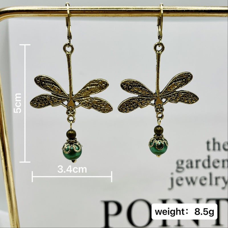 Romantic Pearl Earring for Special Moments