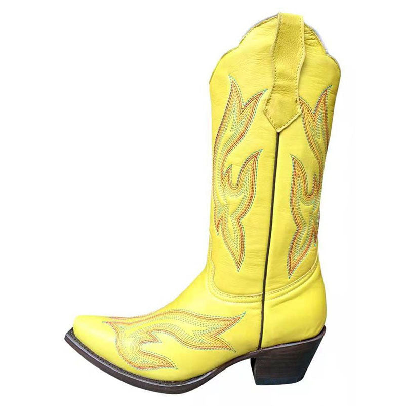 Graceful Orthopedic Boots for Modern Look