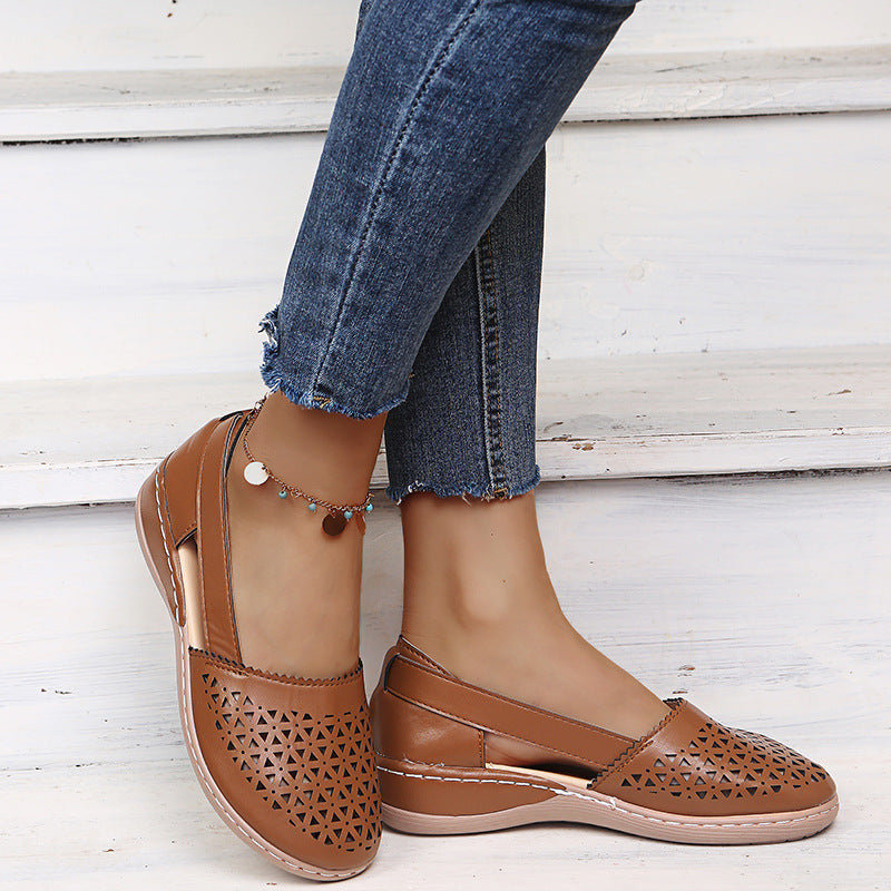 Graceful Orthopedic Sandals for Modern Look