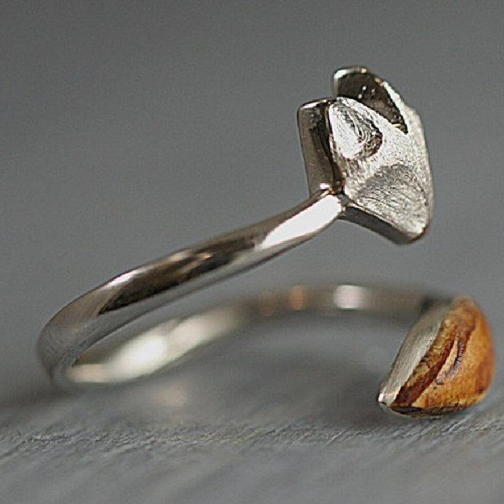 Stunning Silver Ring for Daily Wear