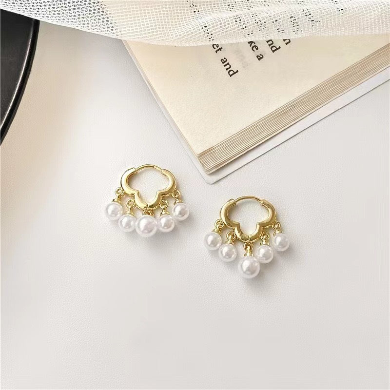 Romantic Pearl Earring for Special Moments