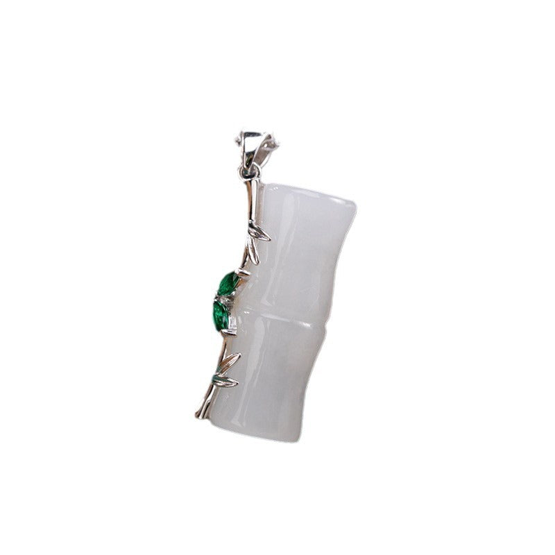 Charming Silver Necklace for Any Occasion
