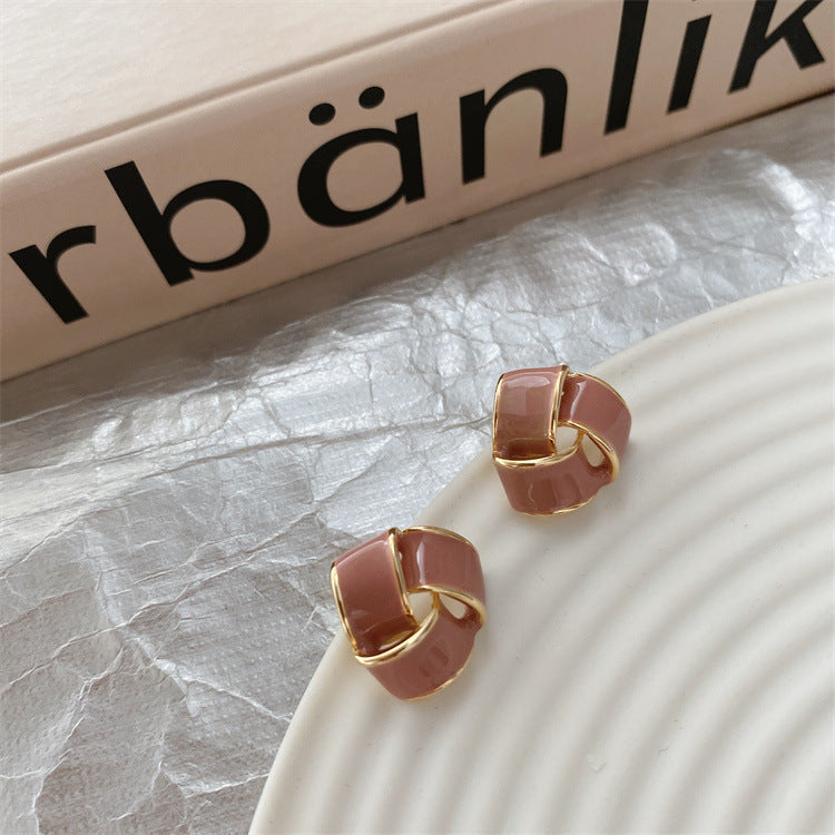 Classic Earring with Timeless Appeal