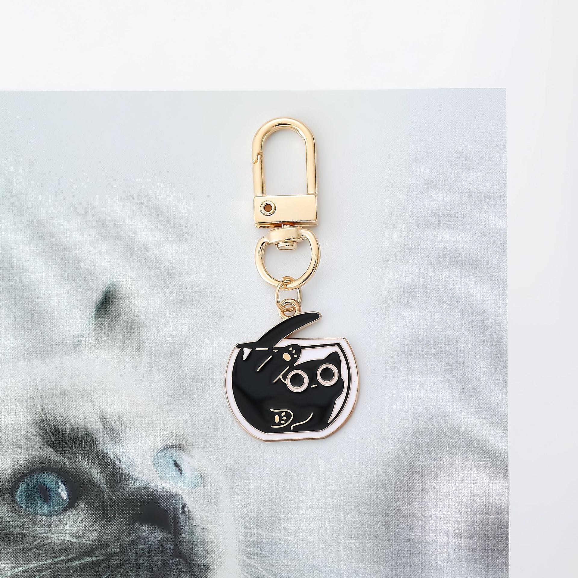 Romantic Pendant for Special Moments