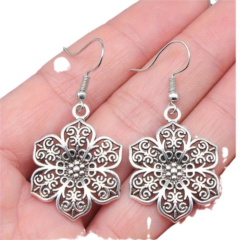 Stunning Pendant for Daily Wear