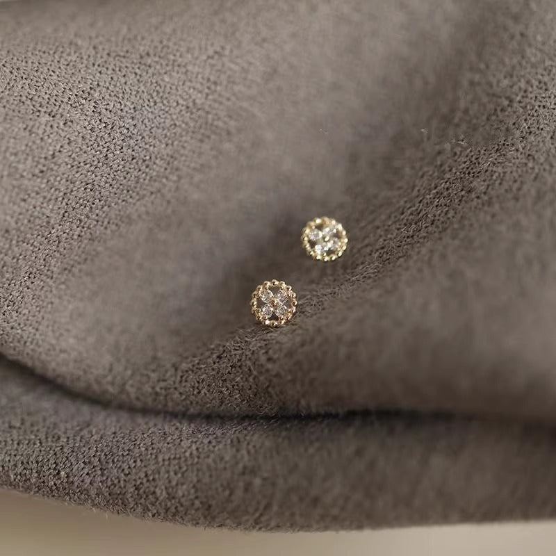 Beautiful Earring with Unique Style
