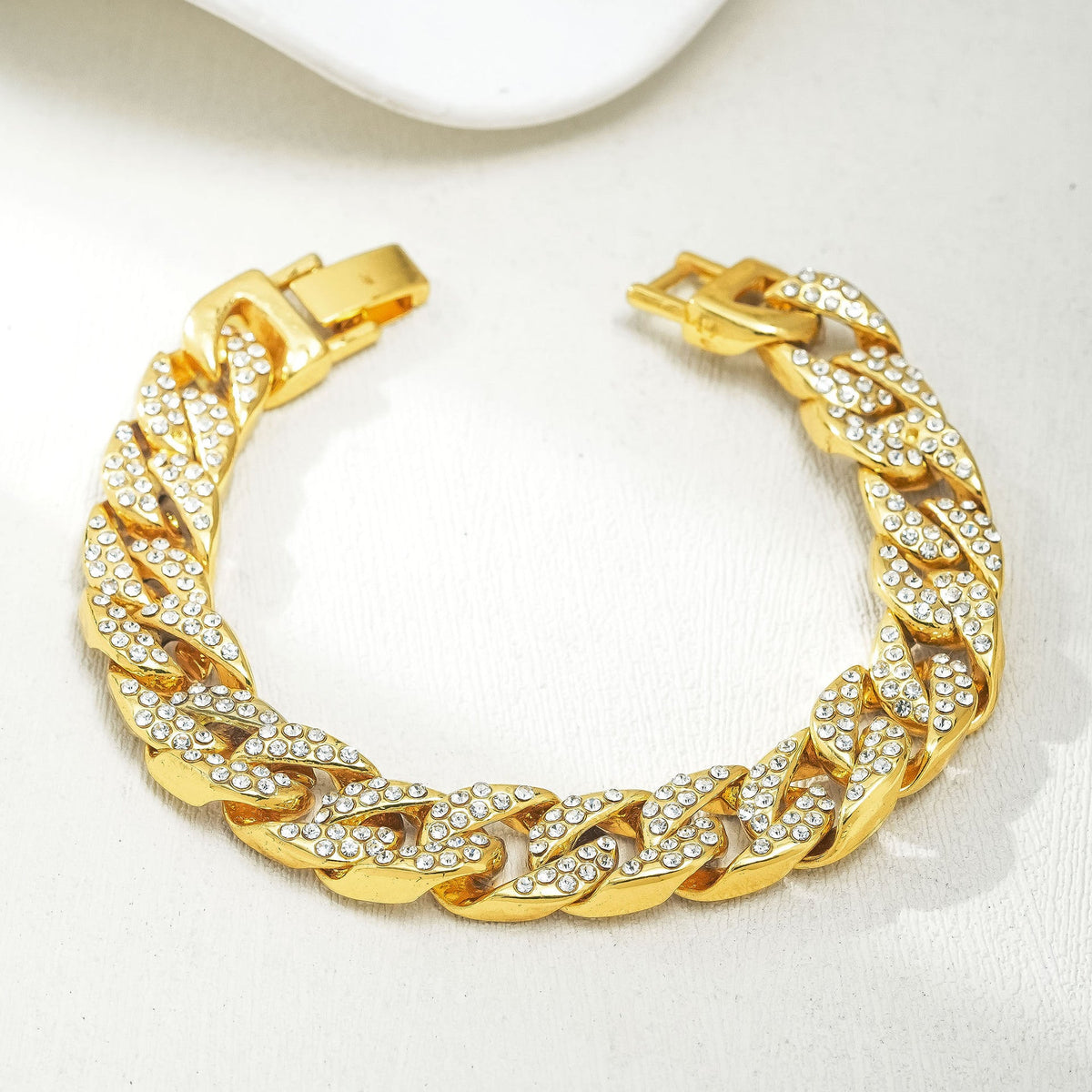 Classic Bracelet with Timeless Appeal