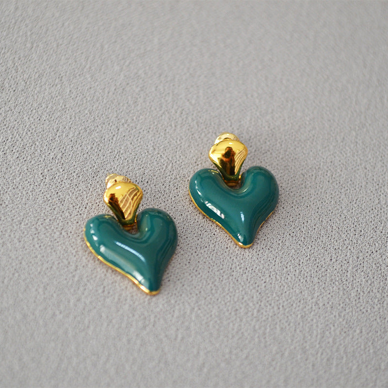 Beautiful Silver Earring with Unique Style