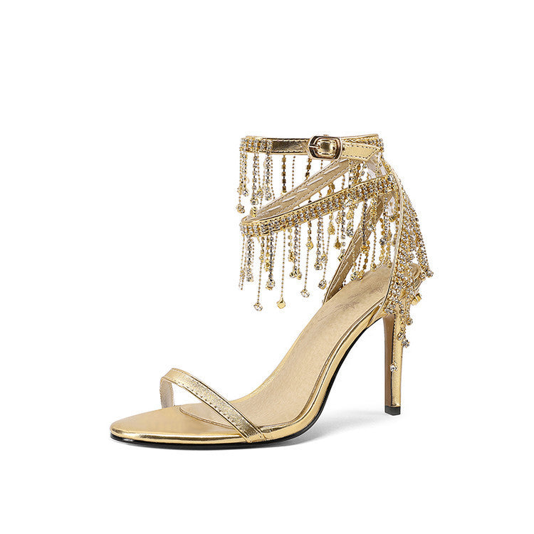 Graceful Orthopedic Sandals for Modern Look